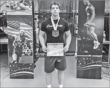 Grewe dominates at national tourney