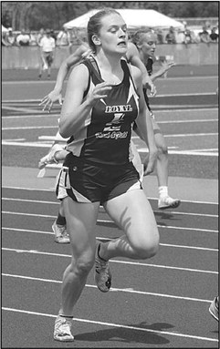 Schley second at state in 400 meters;  Spencer’s Zastrow same in pole vault