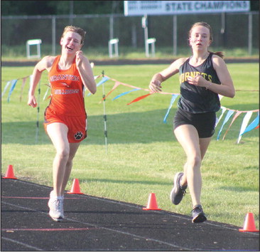 Loyal girls finish second behind Colby at ECC meet