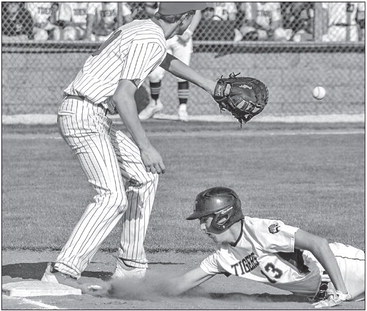 Tubbs is South Player of the Year