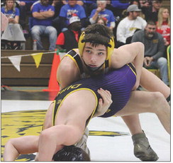 Hornets send five grapplers onward from area Regional