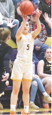 Olynick’s 3s spark Pirates in regional rout; Washburn next